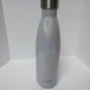 Swell Vacuum Insulated Stainless Steel Water Bottl
